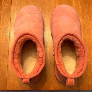 Pink mini Ugg boots - size 8.5 - never worn outdoors
